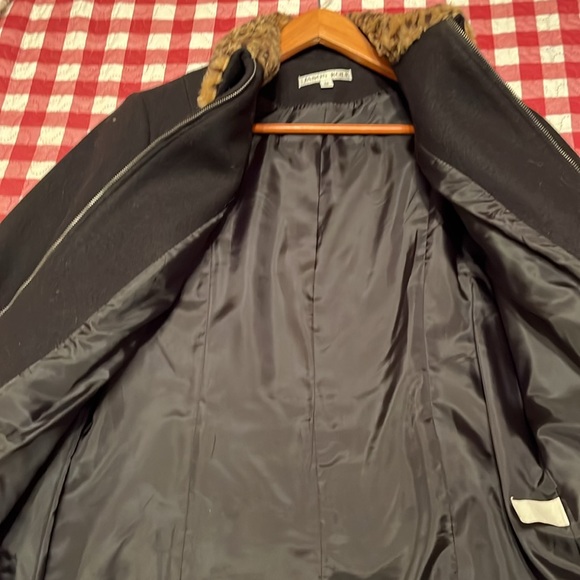 Jason Cole ladies medium lined wool coat, fur trimmed full zip - Picture 3 of 3